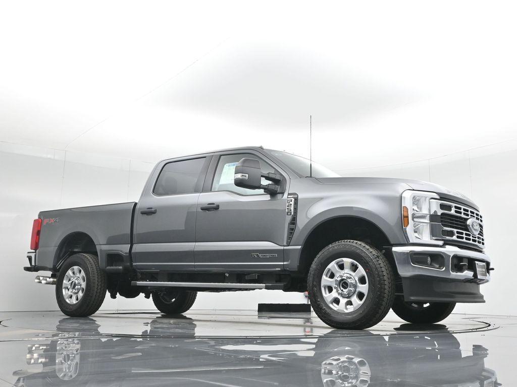 new 2024 Ford F-250 car, priced at $70,275