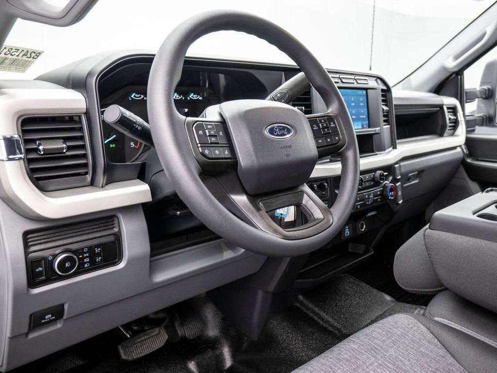 new 2024 Ford F-350 car, priced at $79,719