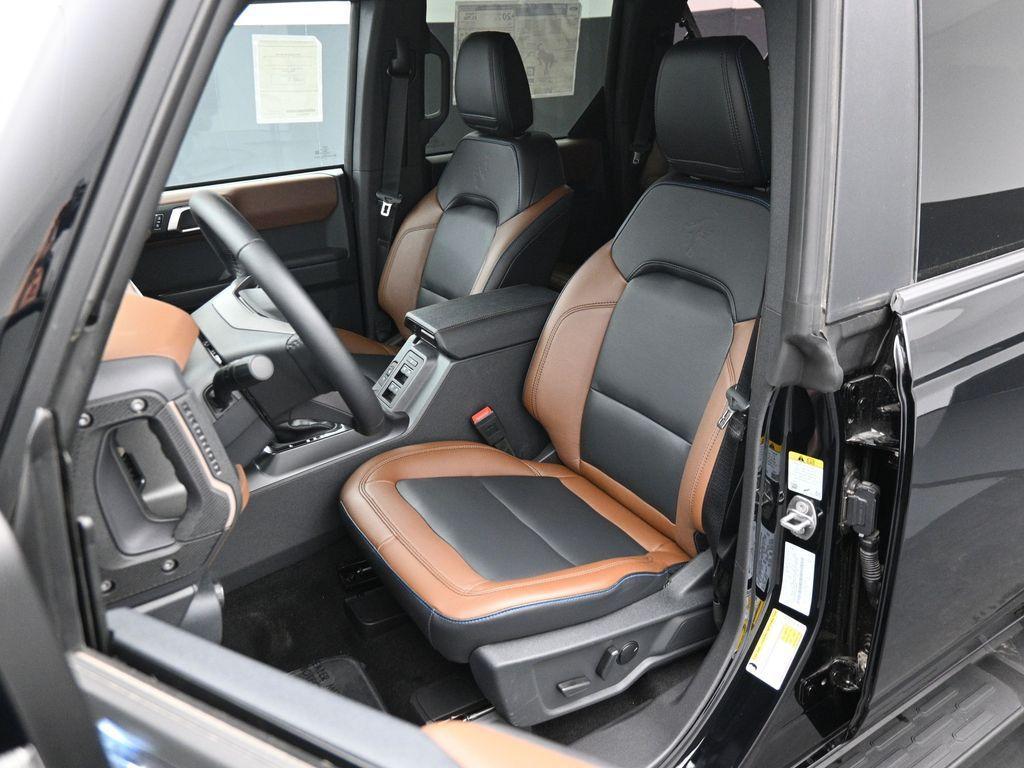 new 2024 Ford Bronco car, priced at $49,731