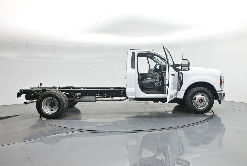 new 2026 Ford F-350 car