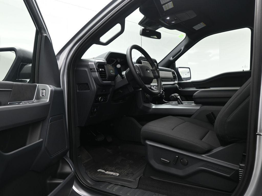 new 2025 Ford F-150 car, priced at $62,755