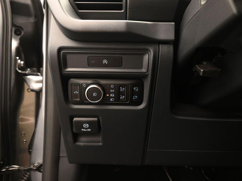 new 2025 Ford F-150 car, priced at $62,755