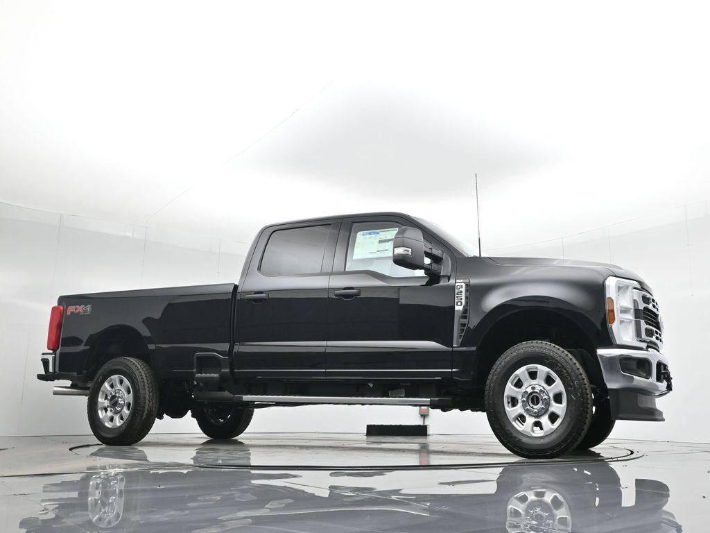 new 2024 Ford F-250 car, priced at $58,605