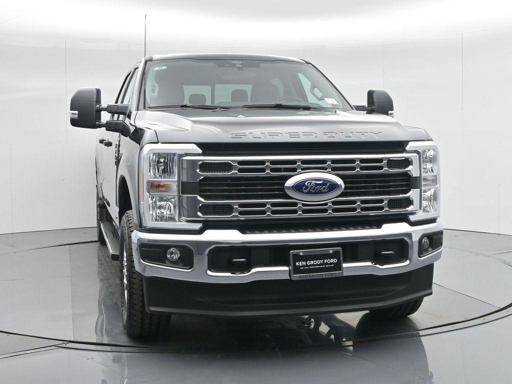 new 2024 Ford F-250 car, priced at $58,605