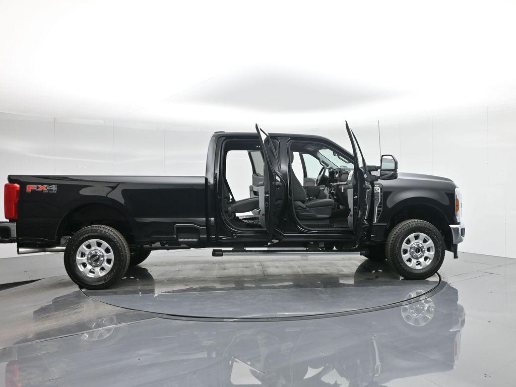 new 2024 Ford F-250 car, priced at $58,605