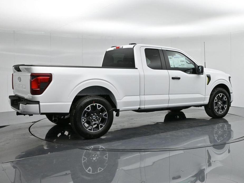 new 2024 Ford F-150 car, priced at $45,995