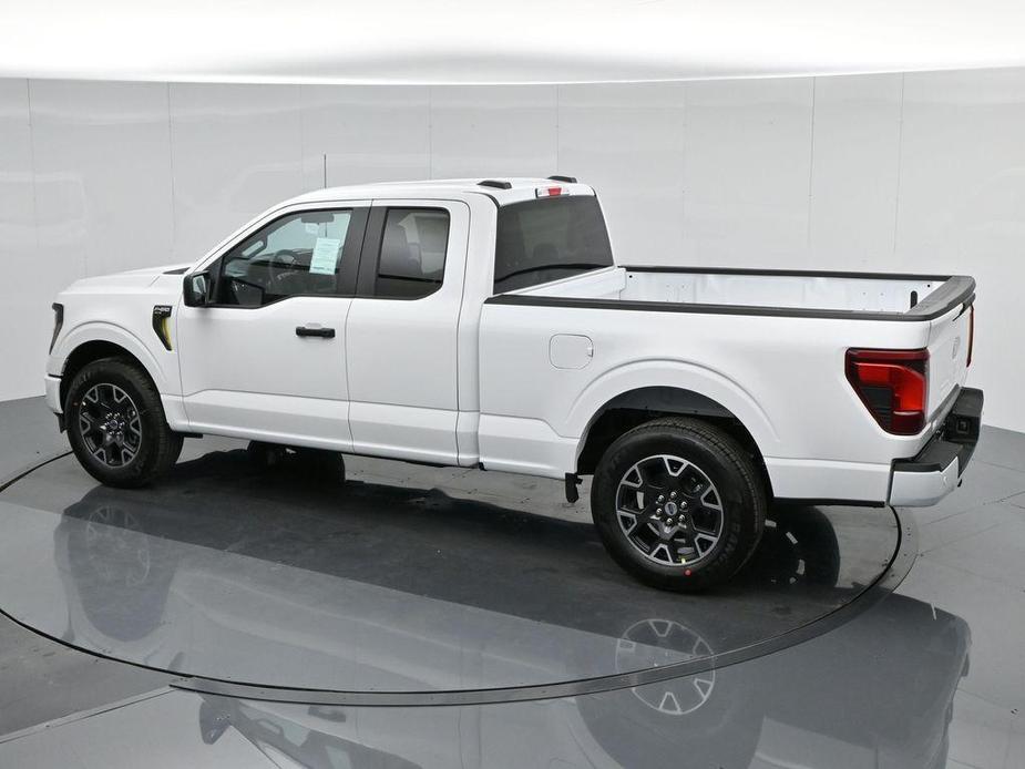 new 2024 Ford F-150 car, priced at $45,995