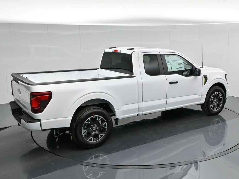 new 2024 Ford F-150 car, priced at $45,995