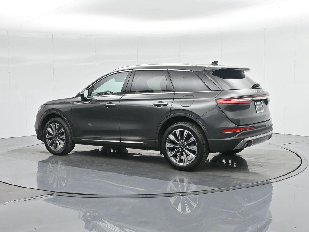 used 2020 Lincoln Corsair car, priced at $25,000