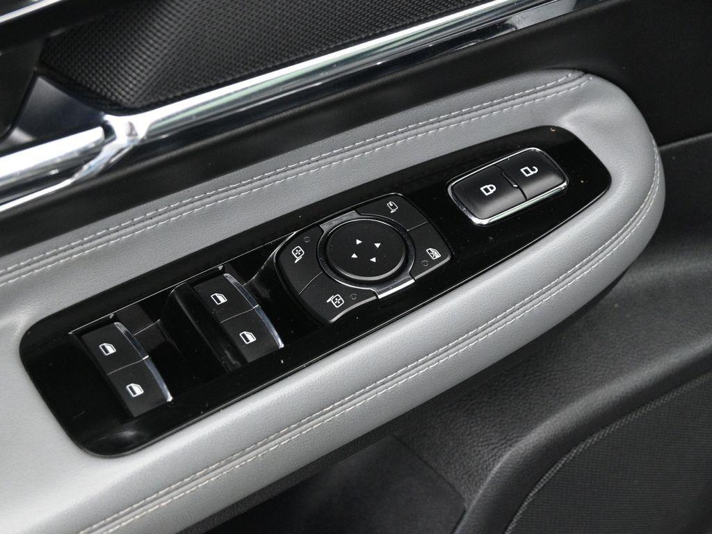 used 2020 Lincoln Corsair car, priced at $25,000