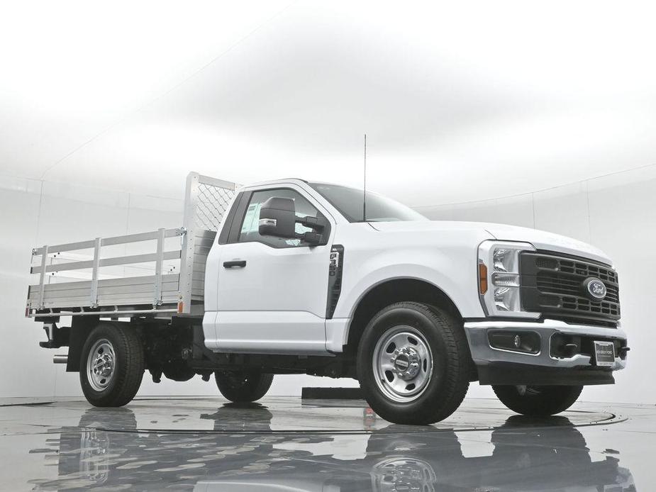 new 2024 Ford F-350 car, priced at $56,802