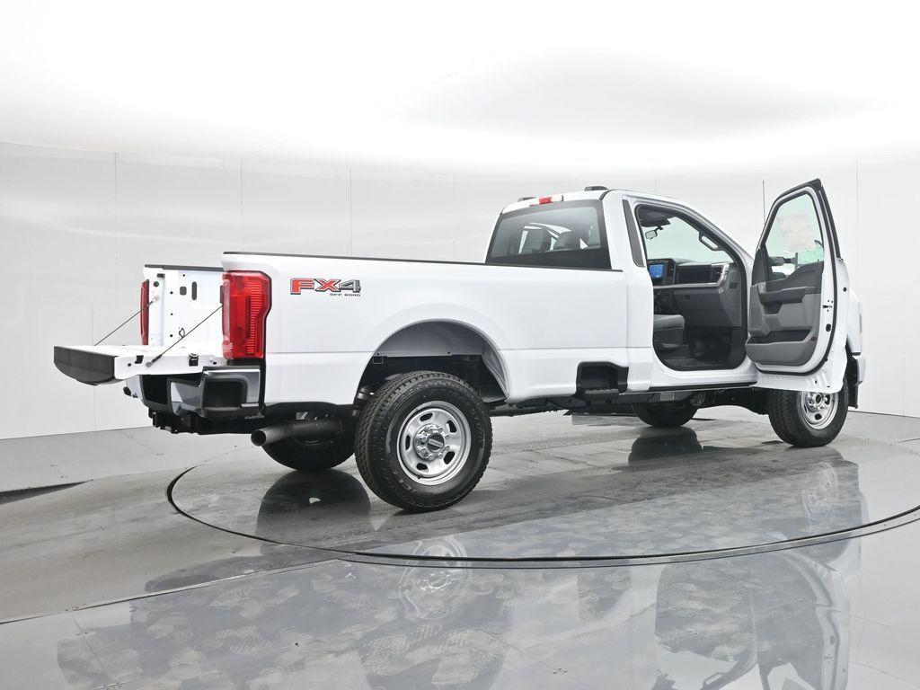 new 2024 Ford F-350 car, priced at $52,400