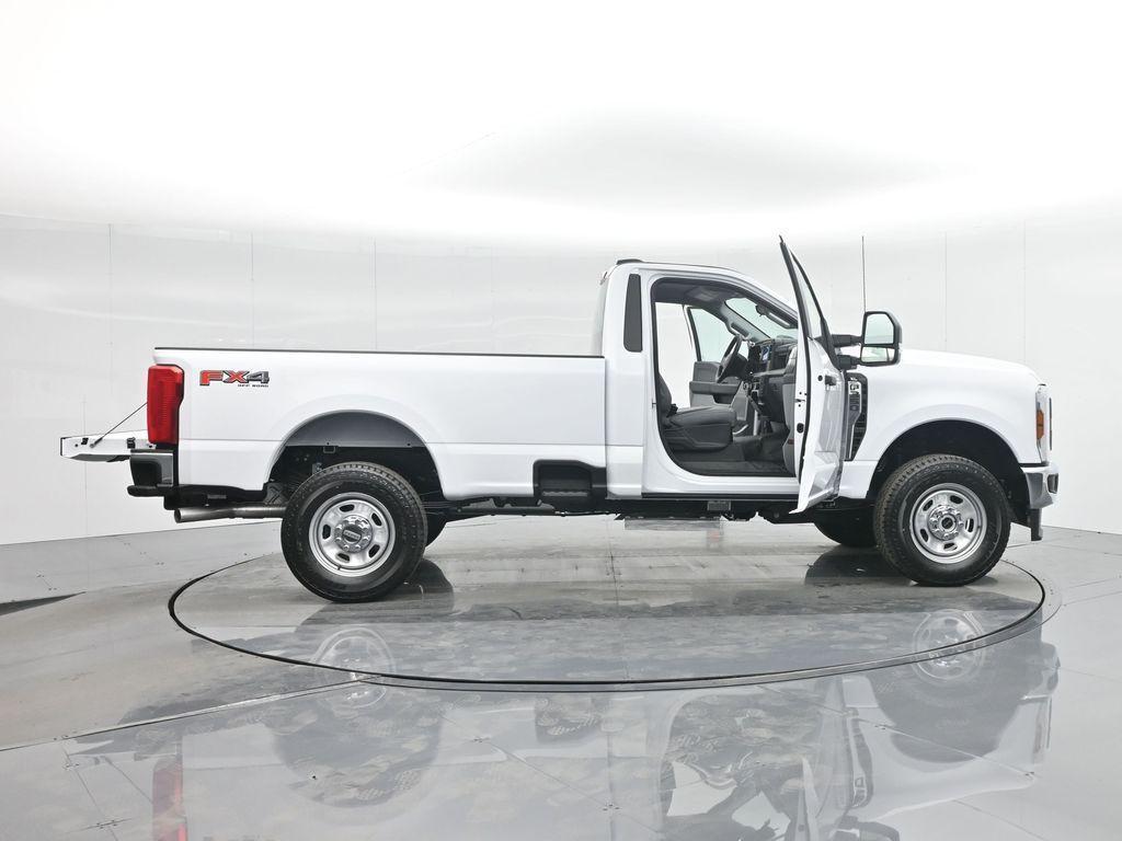 new 2024 Ford F-350 car, priced at $52,400