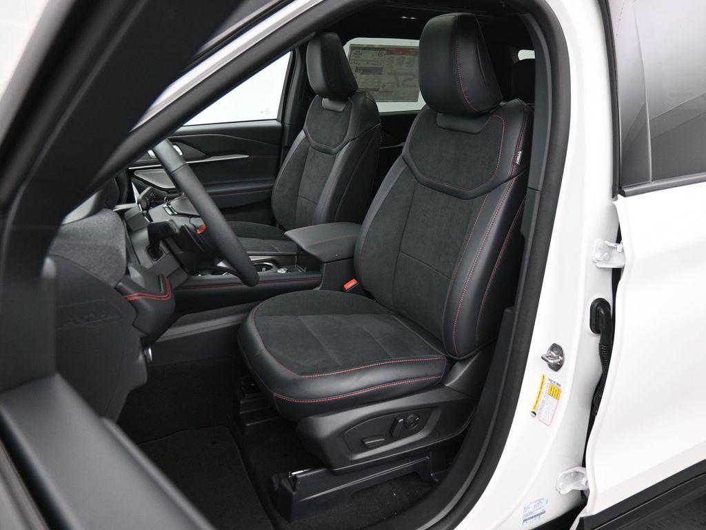 new 2025 Ford Explorer car, priced at $61,705