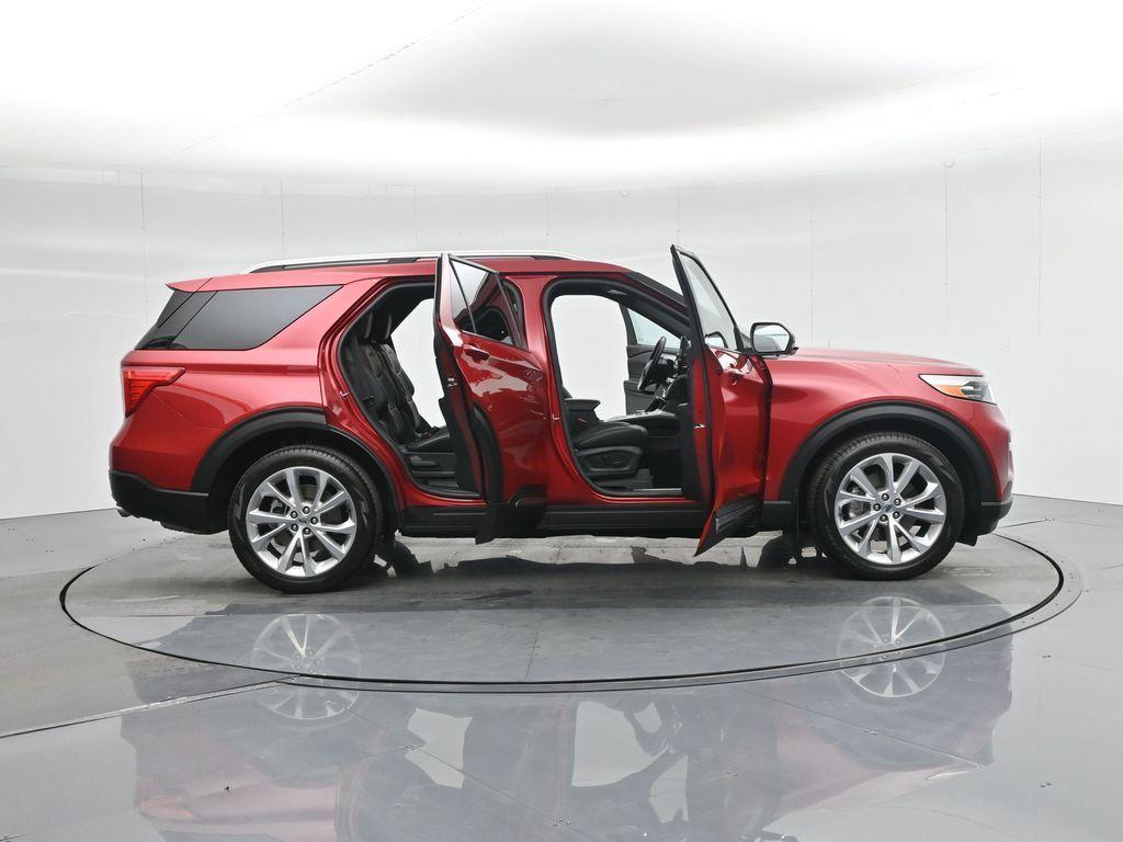 used 2022 Ford Explorer car, priced at $39,000