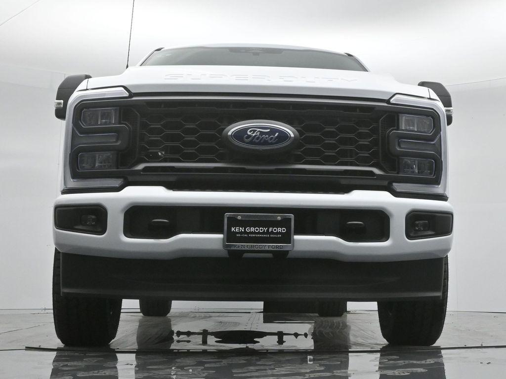 new 2024 Ford F-250 car, priced at $71,385