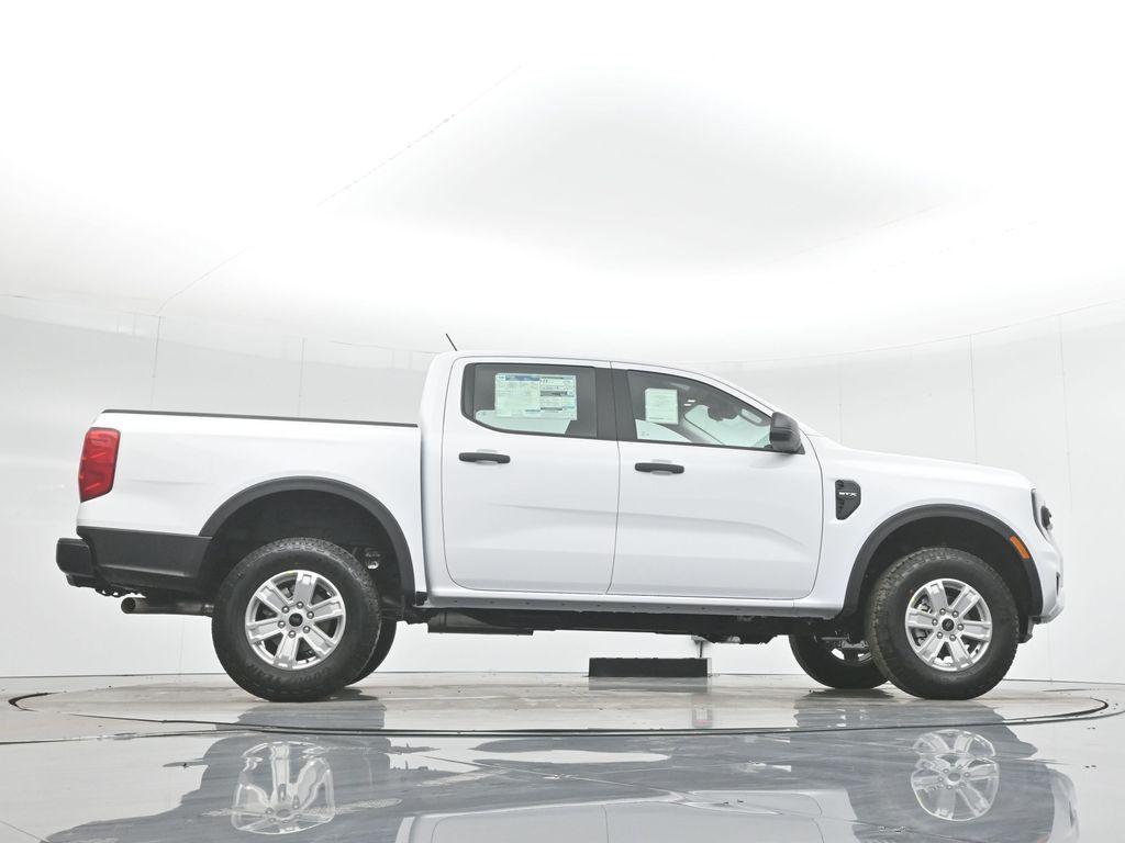 new 2025 Ford Ranger car, priced at $33,820