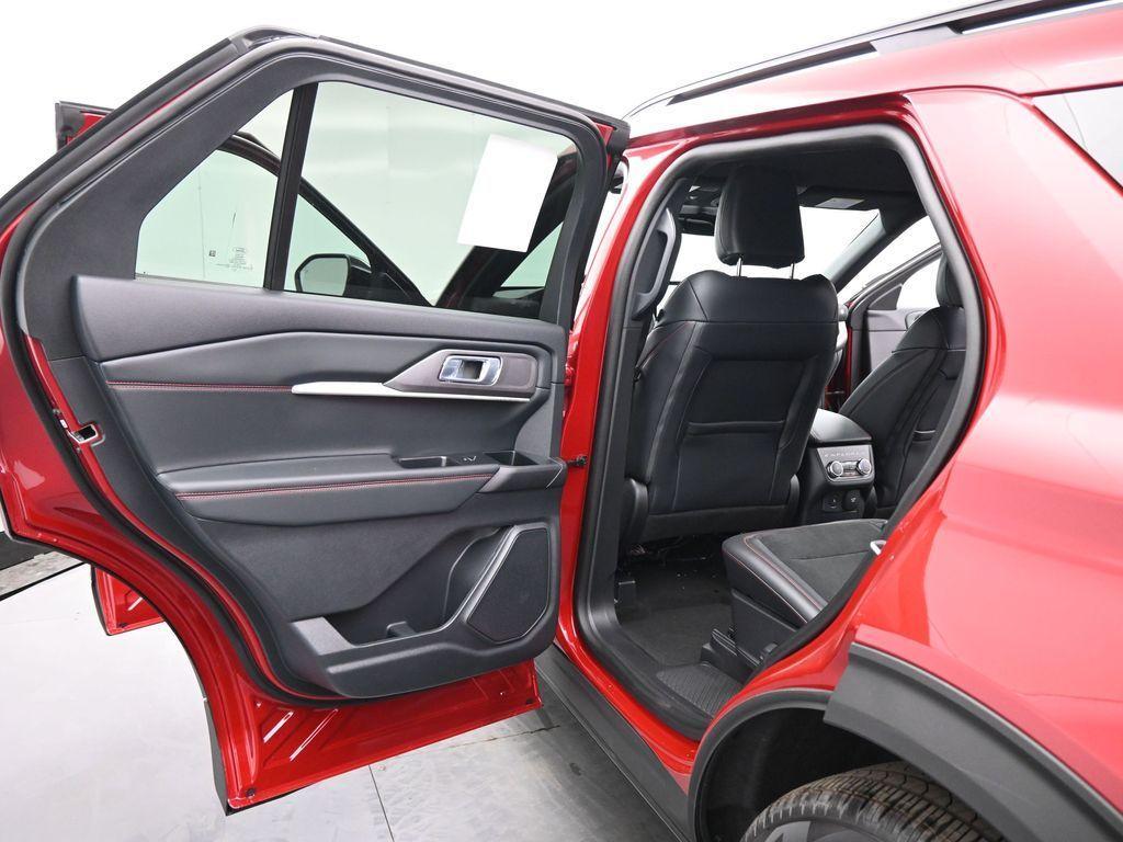 new 2025 Ford Explorer car, priced at $56,850