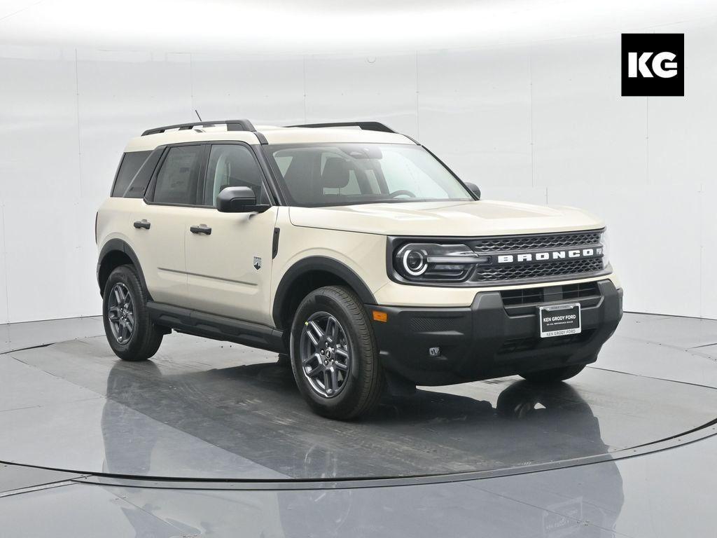 new 2025 Ford Bronco Sport car, priced at $34,580