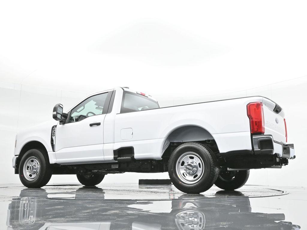 new 2024 Ford F-350 car, priced at $49,200