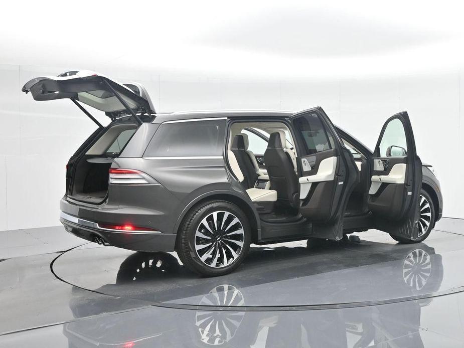used 2023 Lincoln Aviator car, priced at $76,000