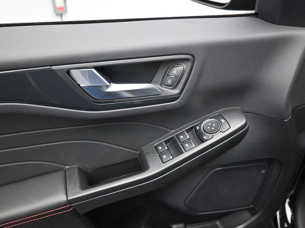 new 2025 Ford Escape car, priced at $32,303
