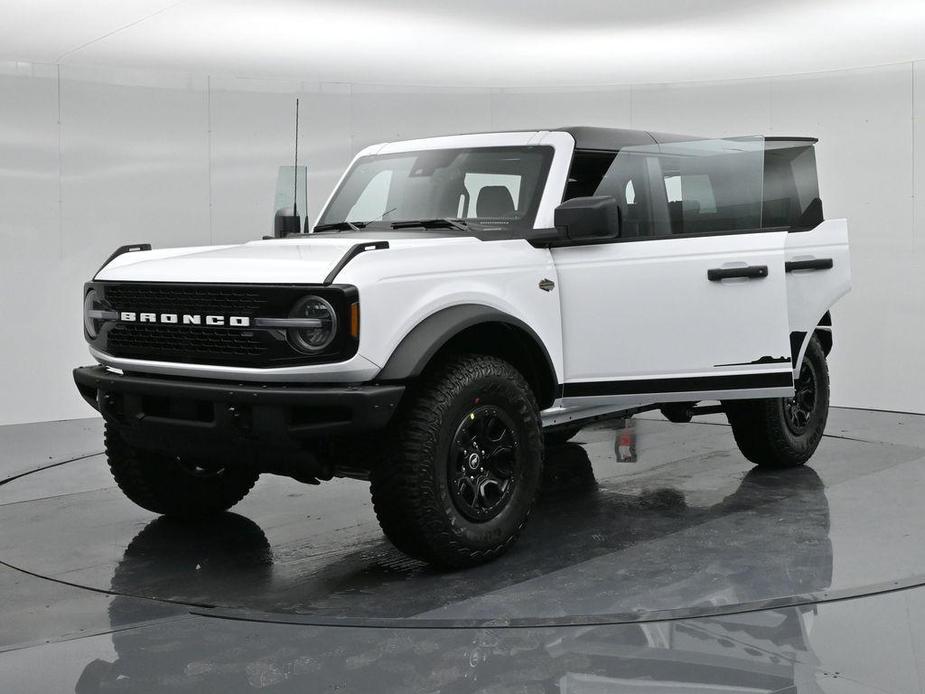 new 2024 Ford Bronco car, priced at $61,530