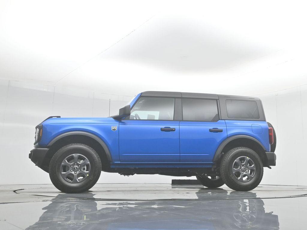 new 2025 Ford Bronco car, priced at $46,695