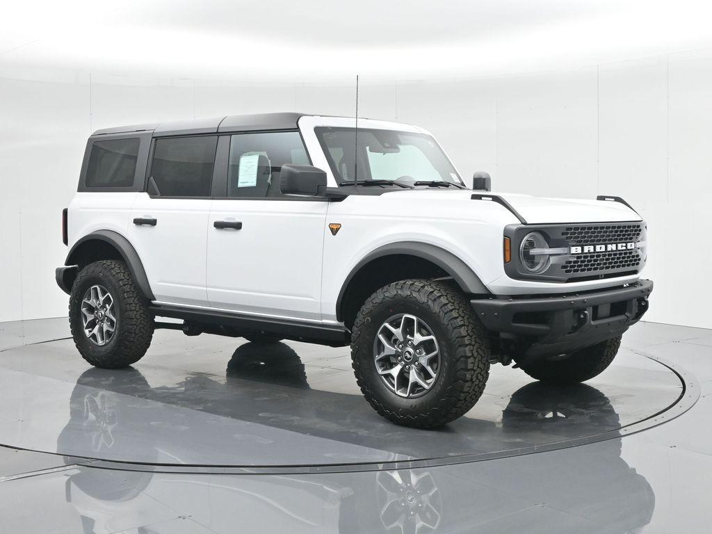 new 2024 Ford Bronco car, priced at $58,615