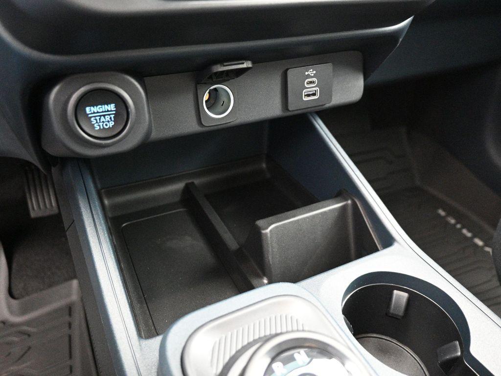 new 2025 Ford Maverick car, priced at $35,441