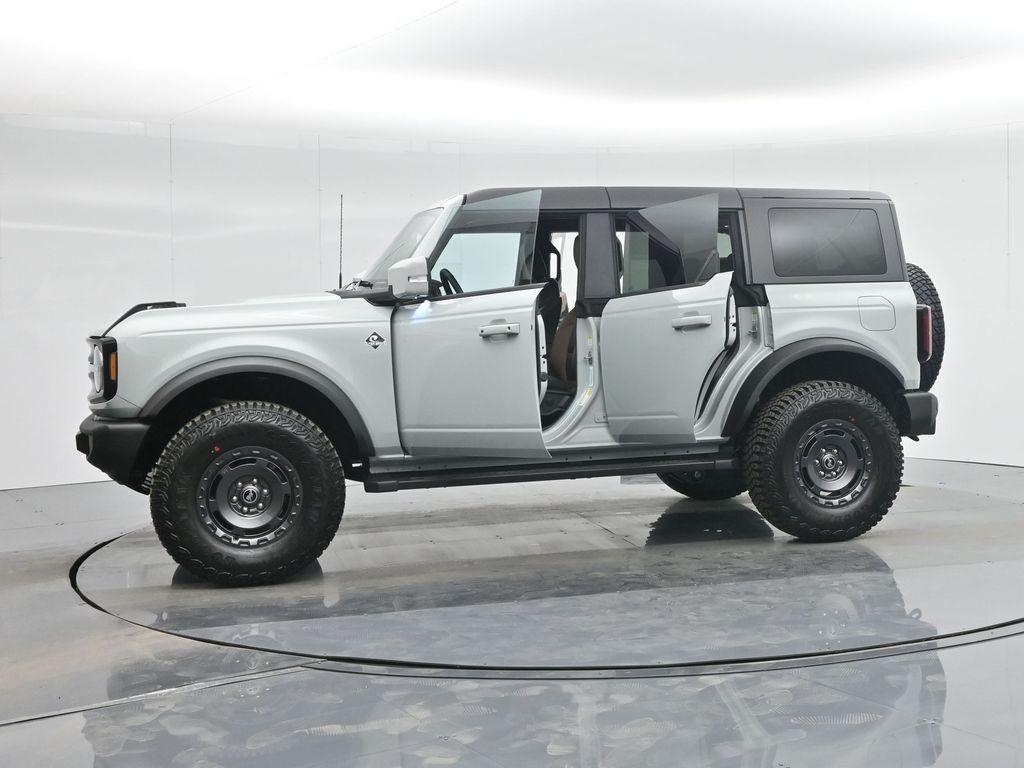 new 2024 Ford Bronco car, priced at $61,220