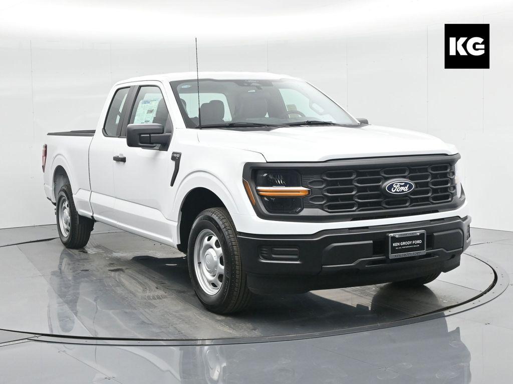 new 2025 Ford F-150 car, priced at $43,105