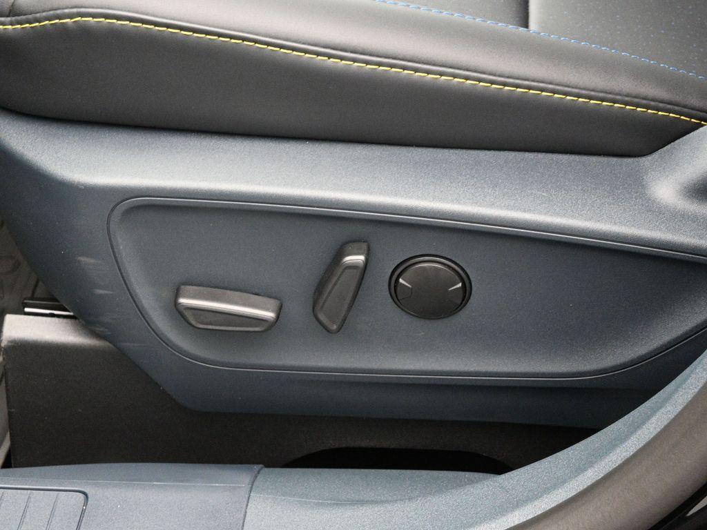 new 2025 Ford Maverick car, priced at $35,242