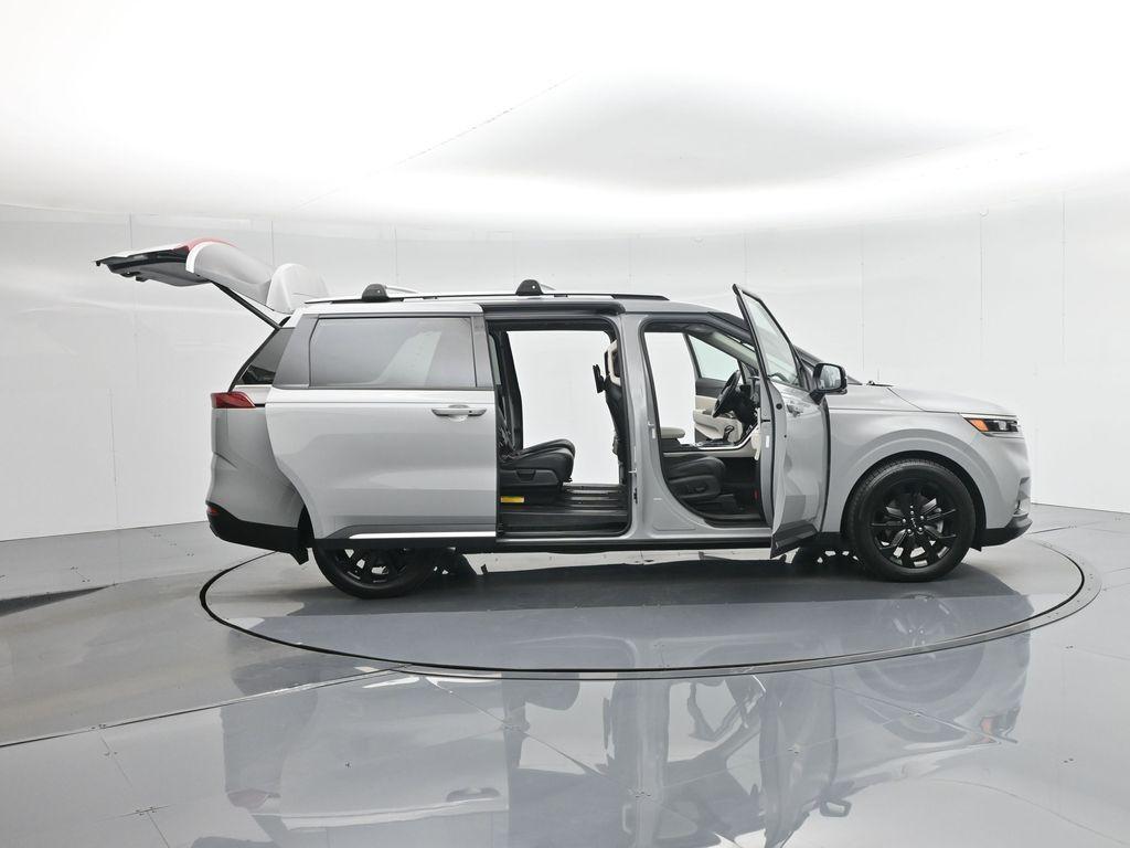 used 2023 Kia Carnival car, priced at $34,500