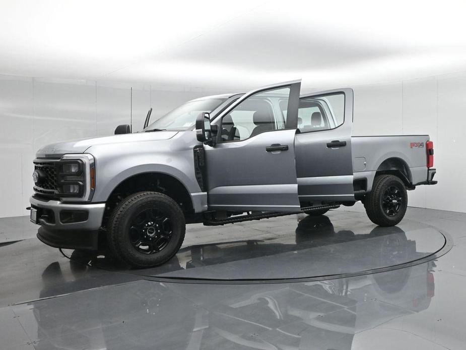 new 2024 Ford F-250 car, priced at $60,205