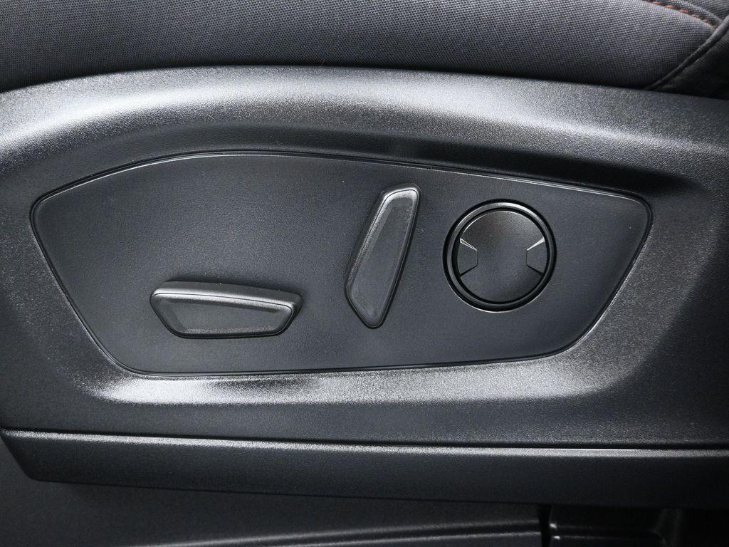 new 2025 Ford Explorer car, priced at $41,440