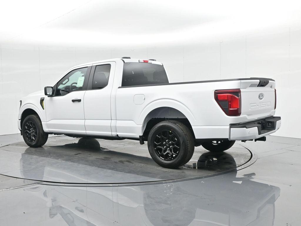 new 2025 Ford F-150 car, priced at $40,957