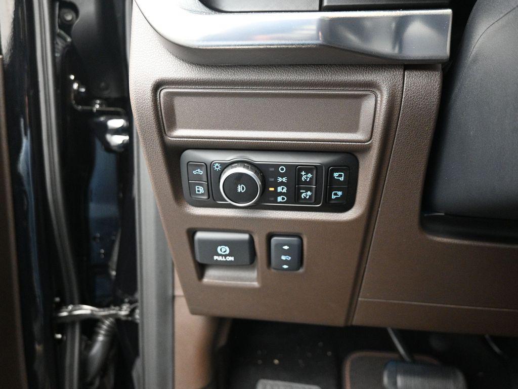 new 2025 Ford F-150 car, priced at $77,995