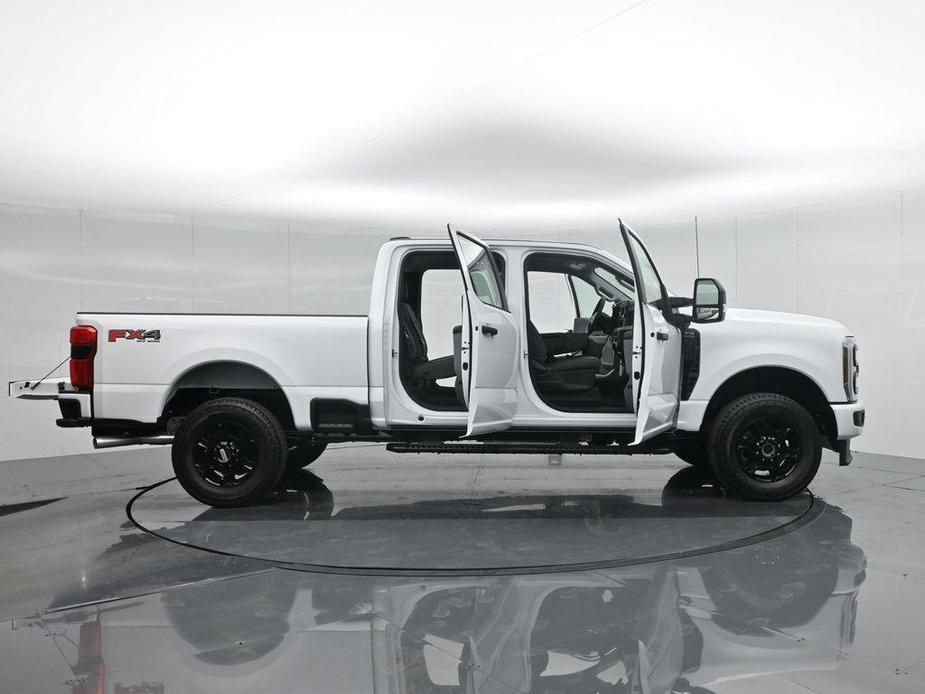 new 2024 Ford F-250 car, priced at $59,465