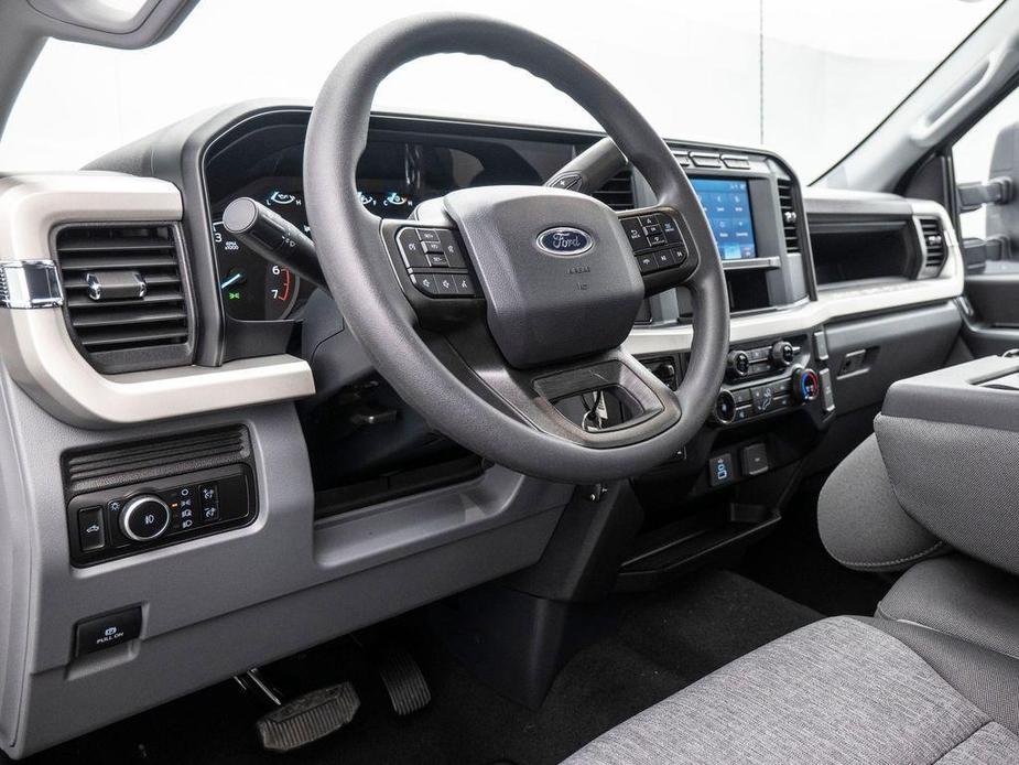 new 2024 Ford F-250 car, priced at $59,465