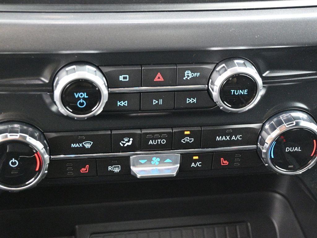 new 2025 Ford F-150 car, priced at $66,100