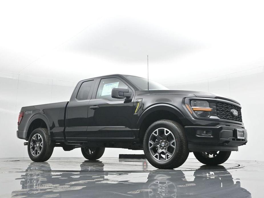 new 2024 Ford F-150 car, priced at $49,795