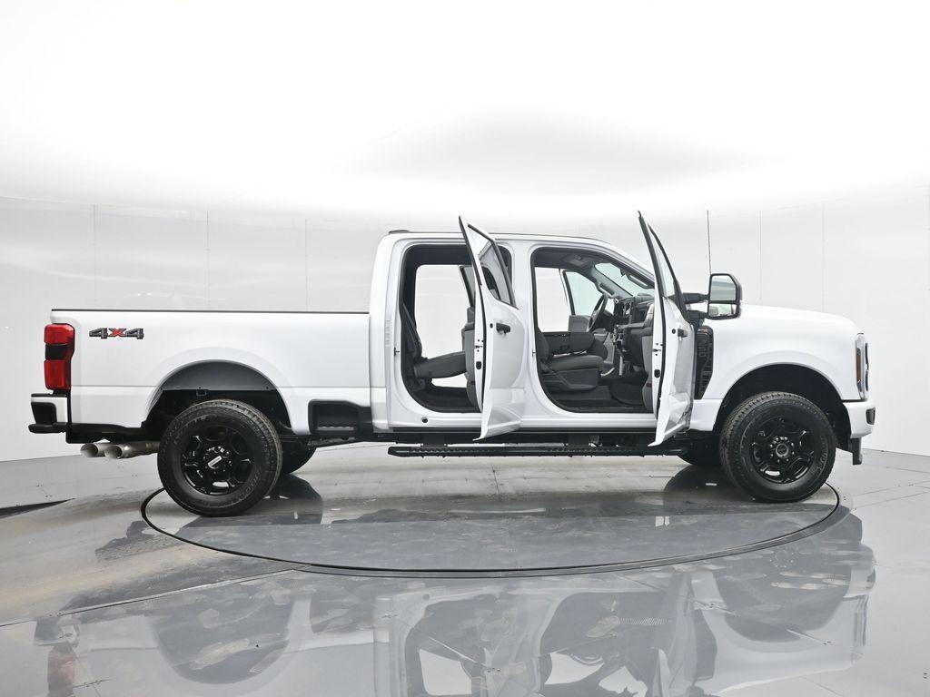 new 2024 Ford F-250 car, priced at $71,540