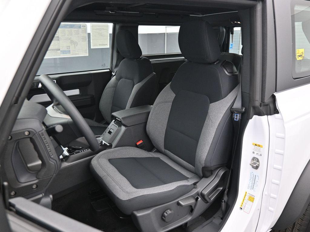 new 2025 Ford Bronco car, priced at $41,785