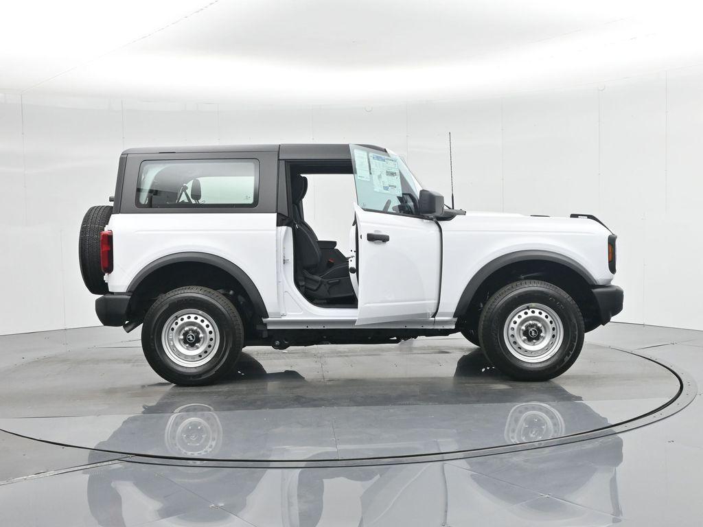 new 2025 Ford Bronco car, priced at $41,785