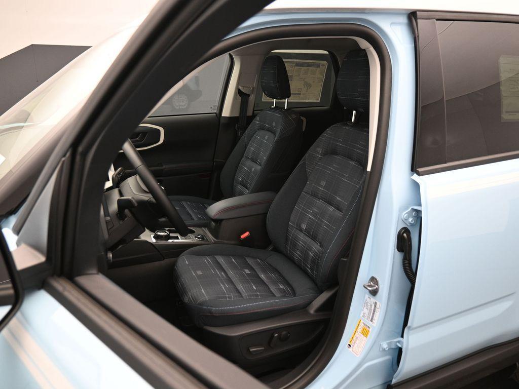 new 2025 Ford Bronco Sport car, priced at $36,880