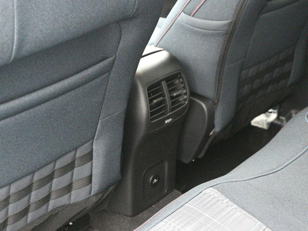new 2025 Ford Bronco Sport car, priced at $36,880