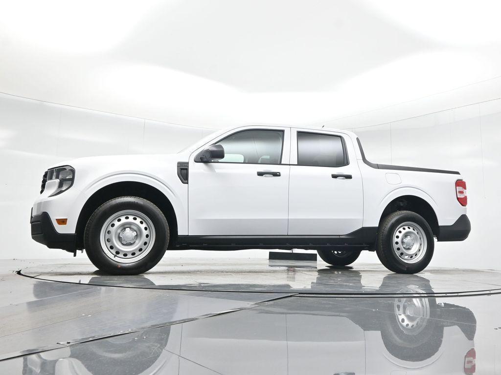 new 2025 Ford Maverick car, priced at $27,916