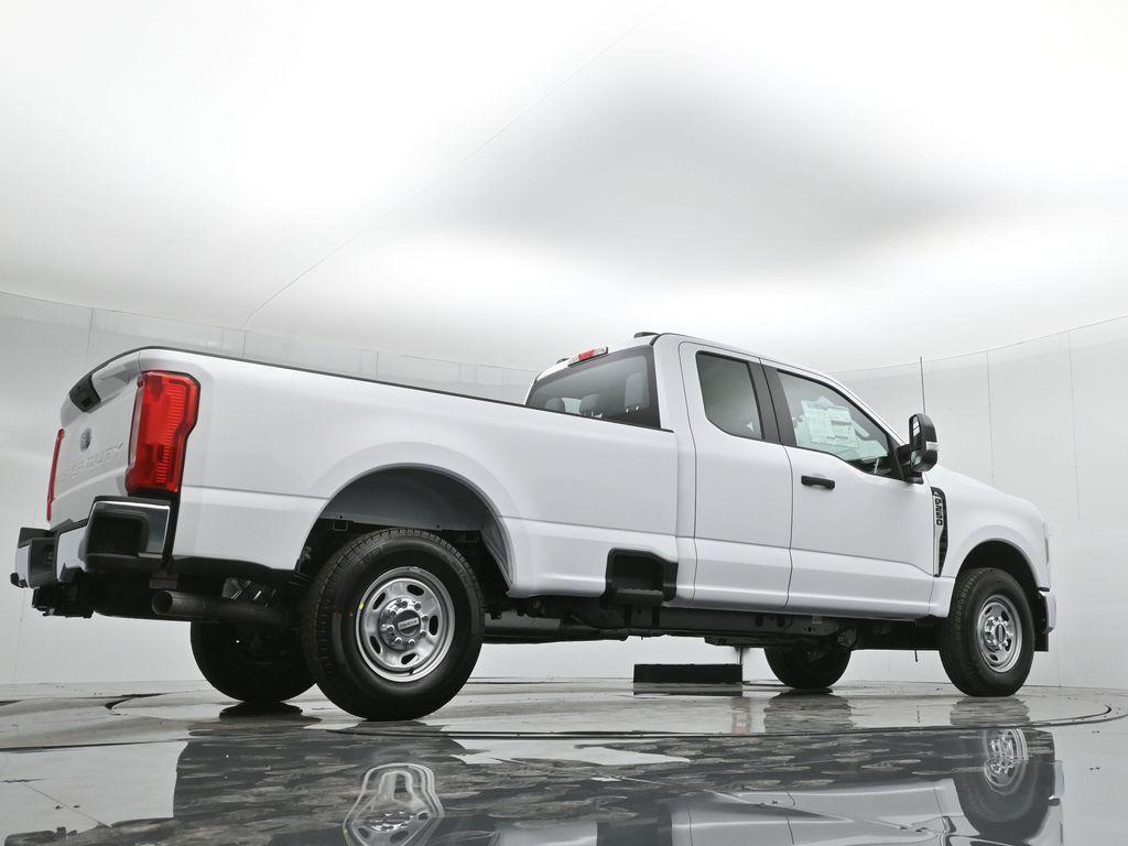 new 2024 Ford F-250 car, priced at $49,900