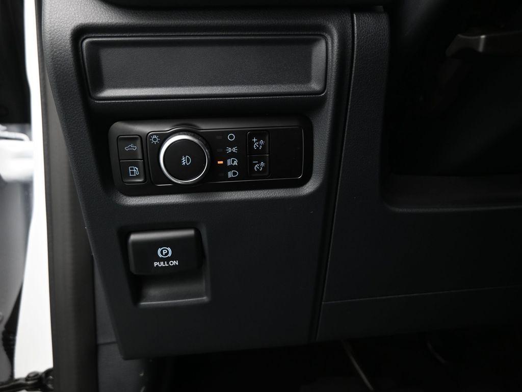 new 2025 Ford F-150 car, priced at $55,163